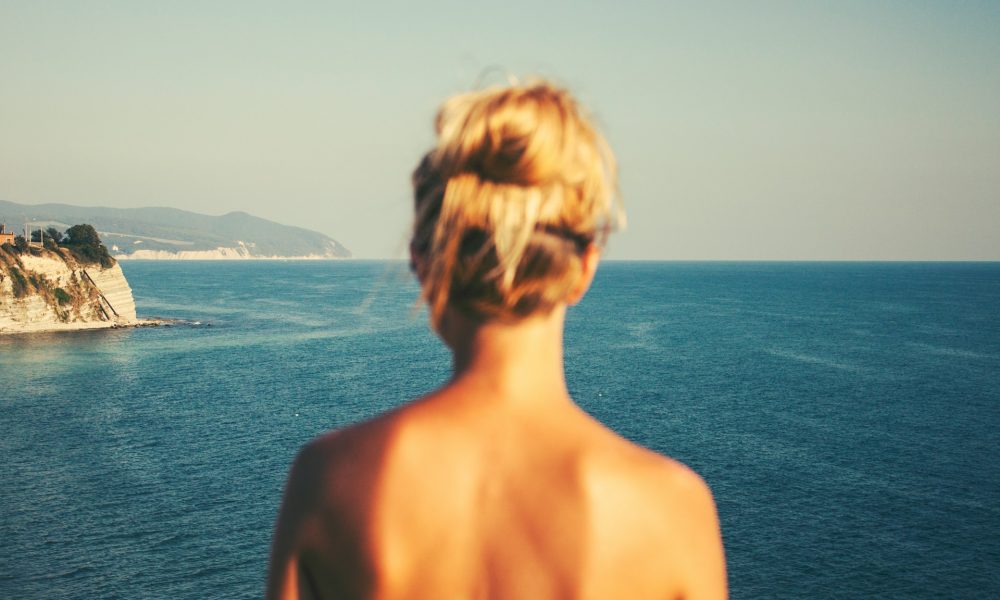 B-Sides: Gloria Steinem’s “The Beach Book”