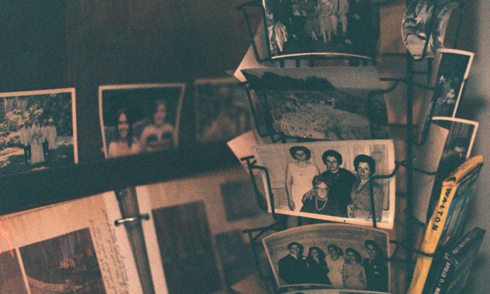 Ferrante Breaks the Frame